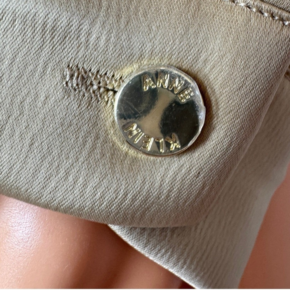 Anne Klein Coffee Cream Tie Front Satin Blouse Long Sleeve V-Neck Top Medium NEW - Picture 8 of 15